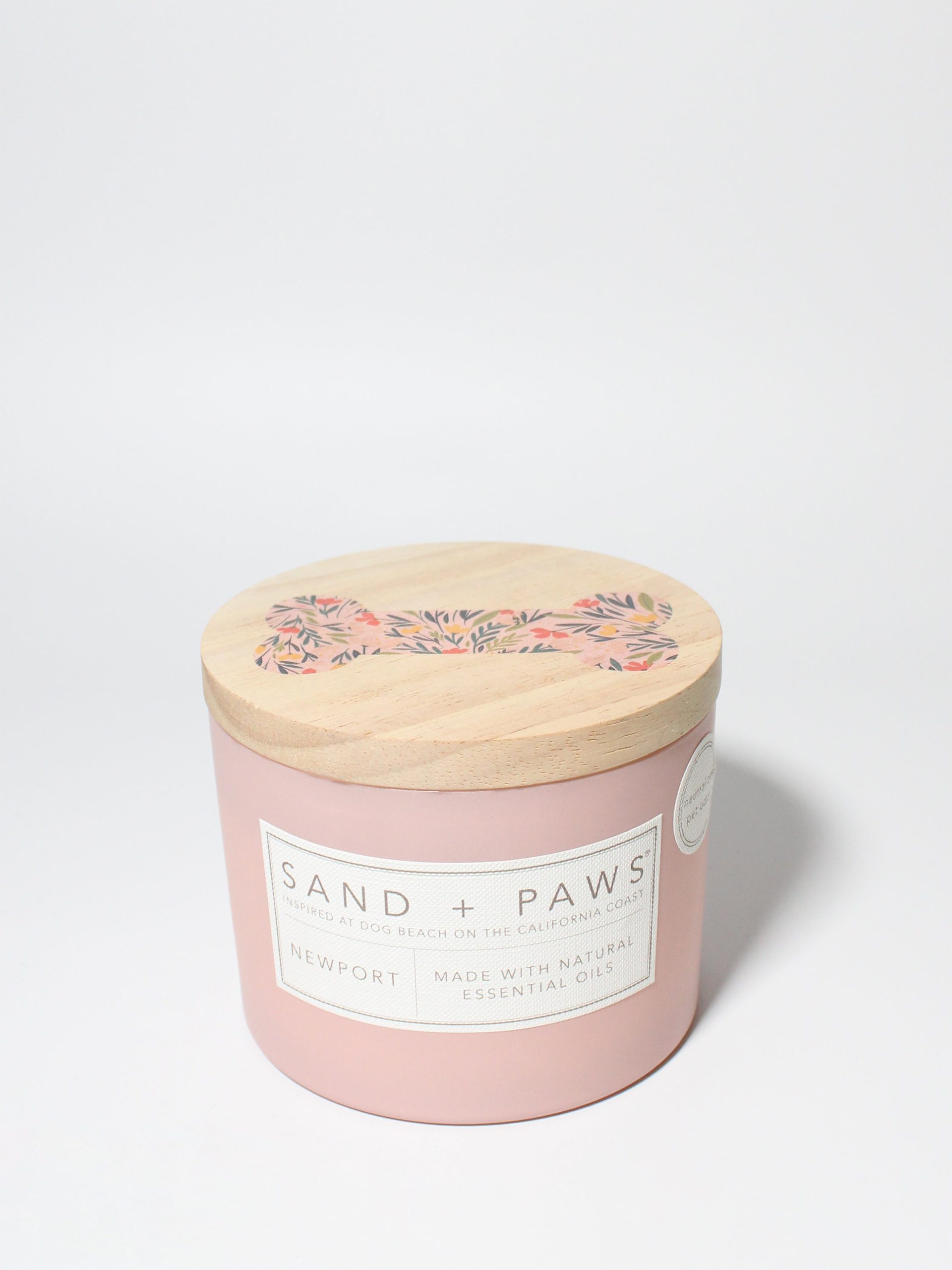 Sand Fog Sand + Paws Newport 12 oz scented candle