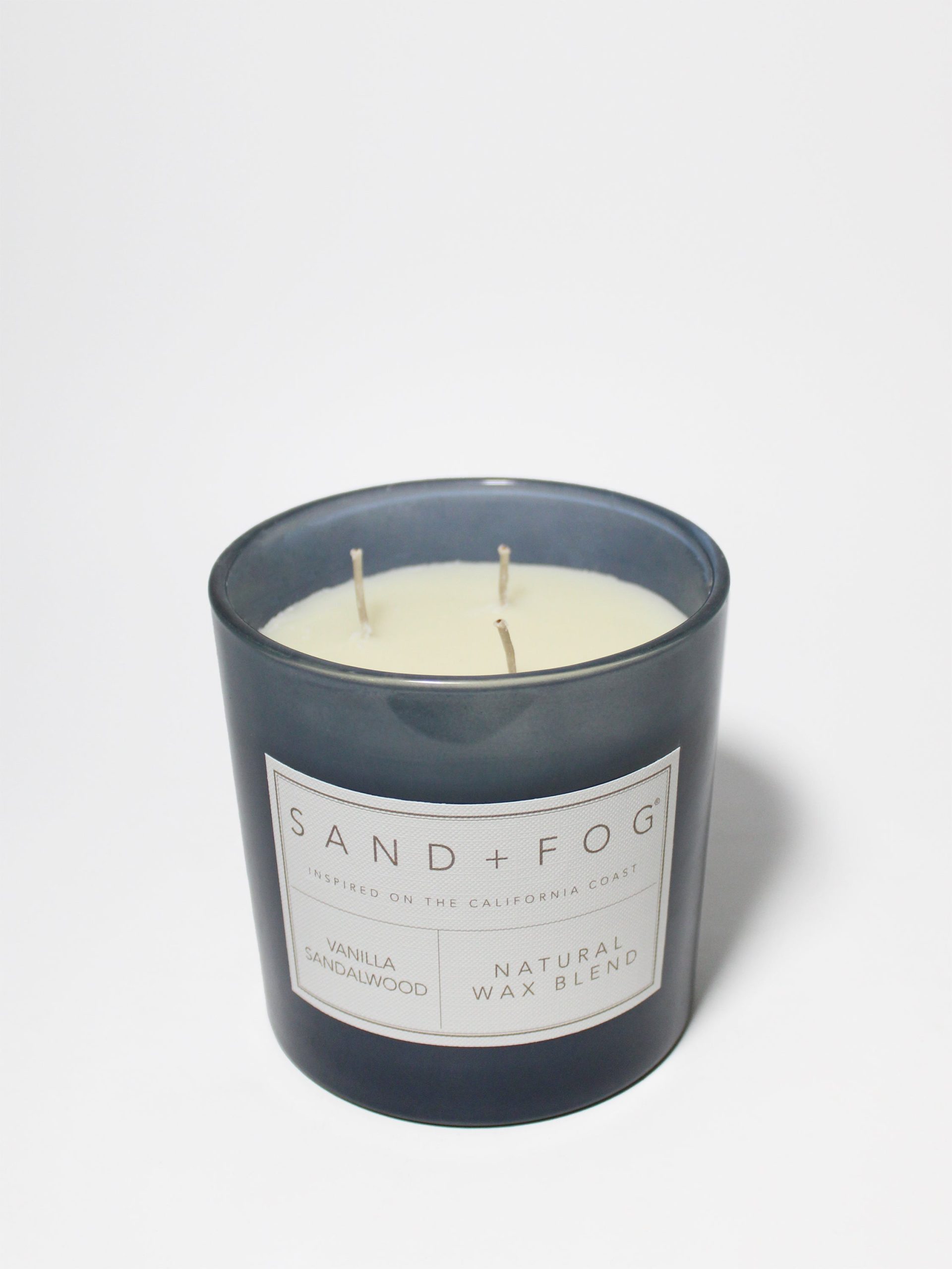 Sand Fog Vanilla Sandalwood 21 oz scented candle - Image 3