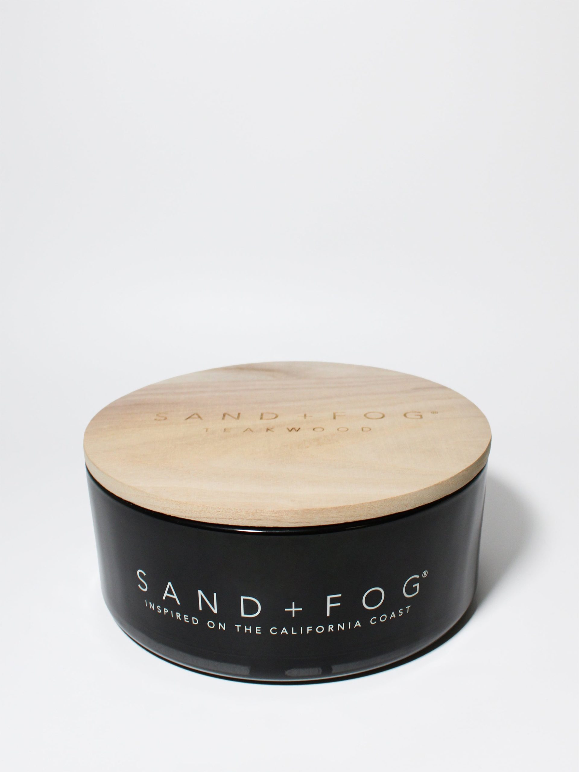 Sand Fog Teakwood 34 oz scented candle