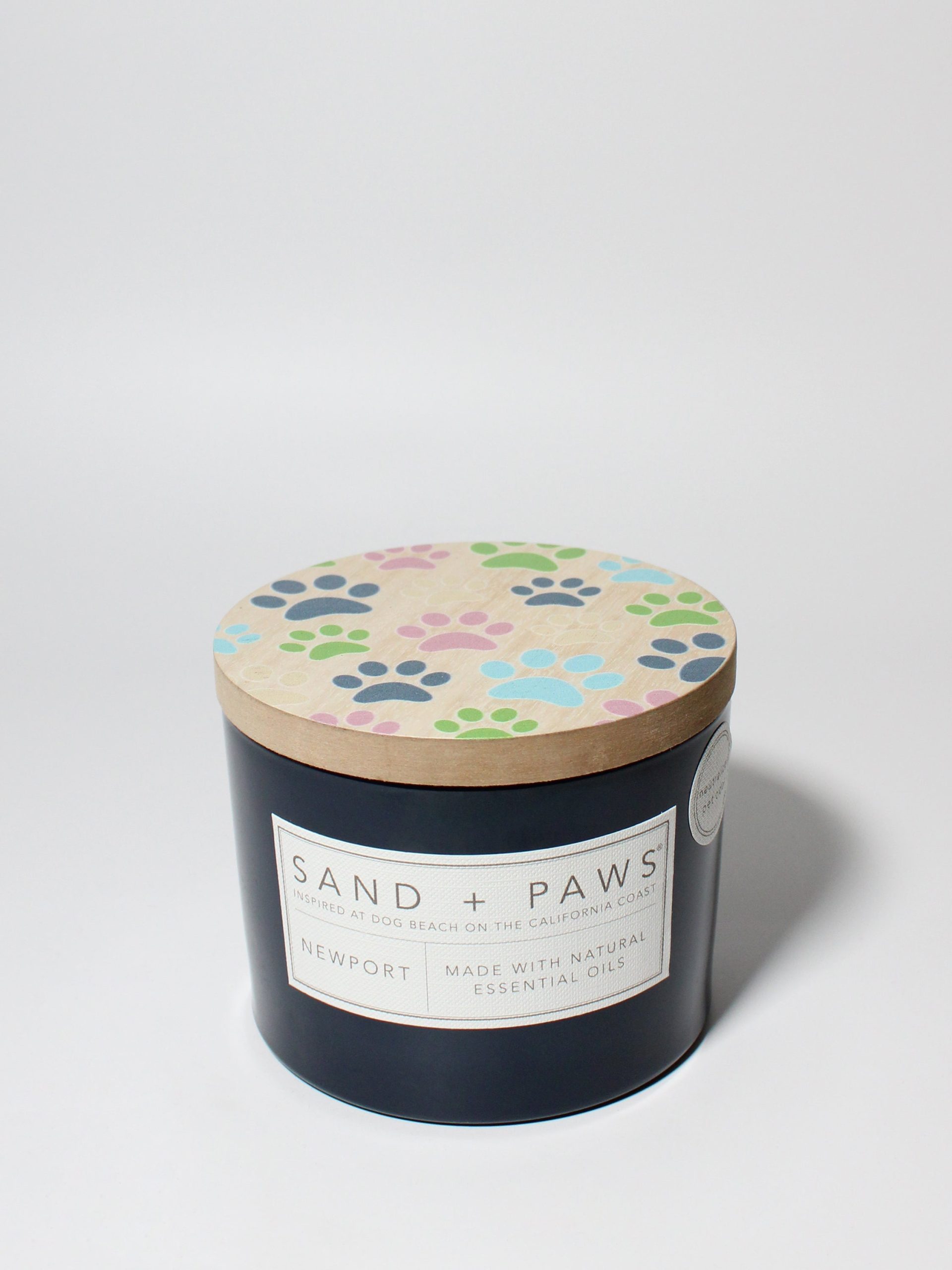 Sand Fog Sand + Paws Newport 12 oz scented candle