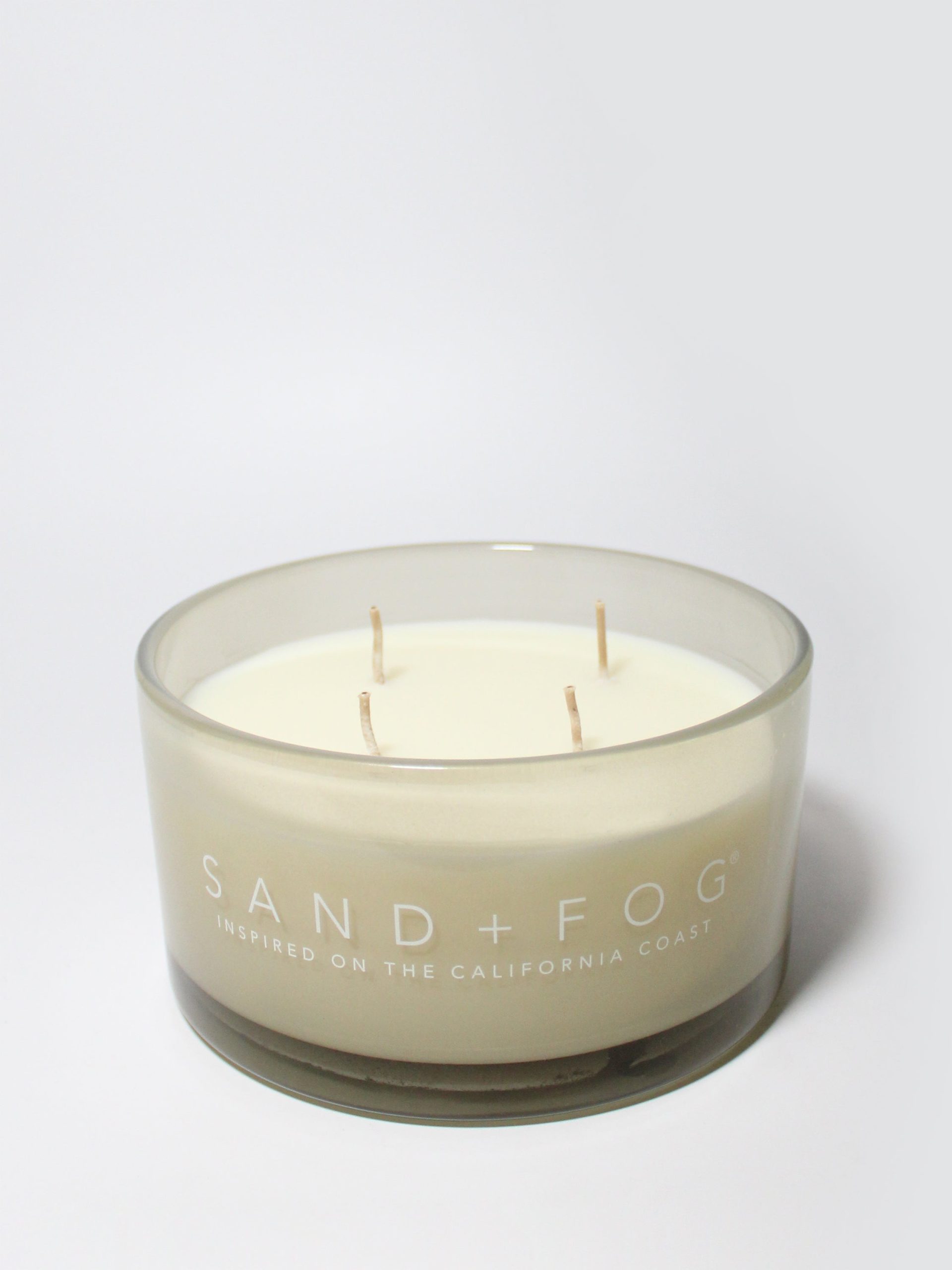 Sand Fog Tahitian Vanilla 23 oz scented candle - Image 3