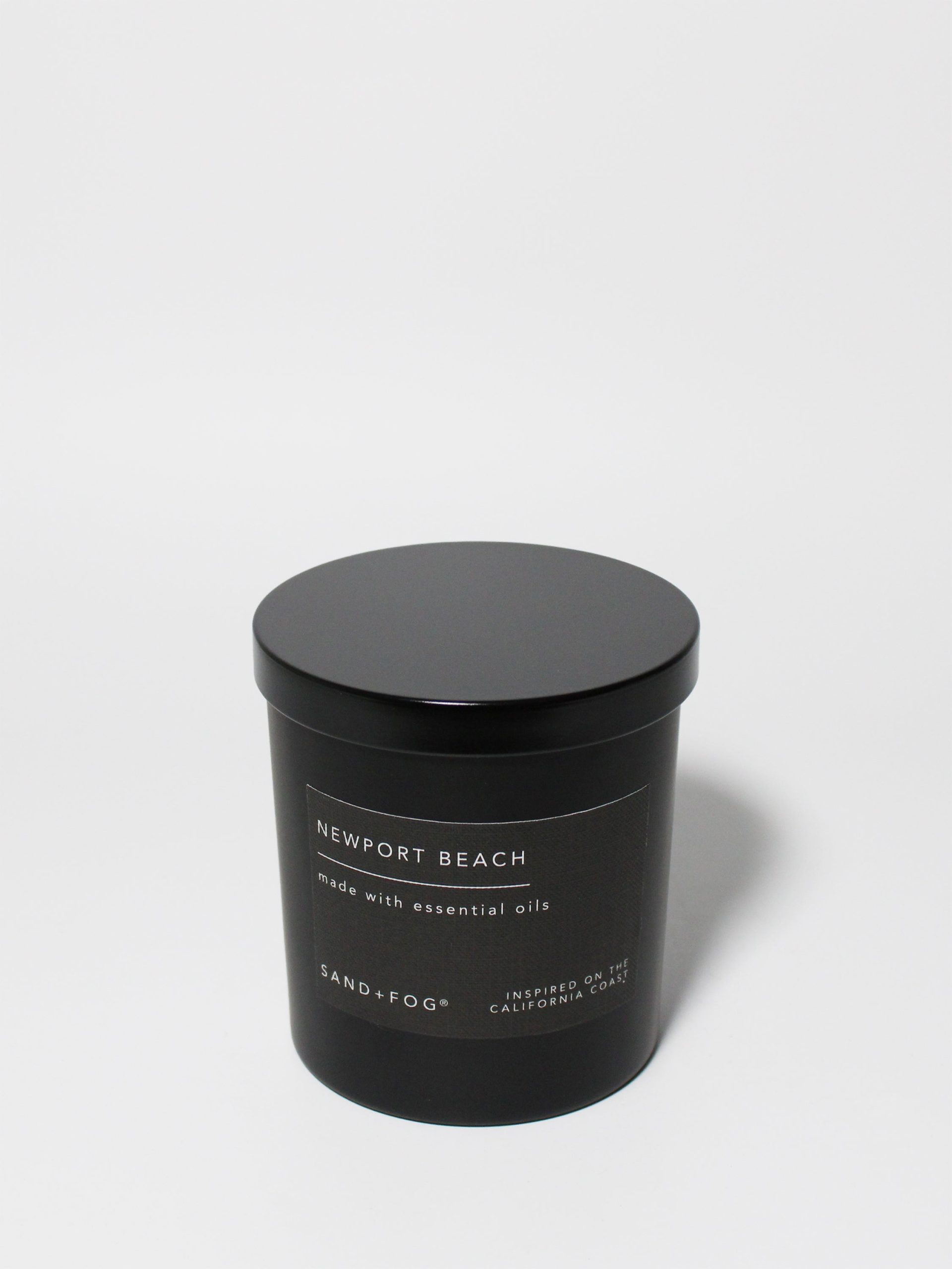 Sand Fog Newport 11.5 oz scented candle