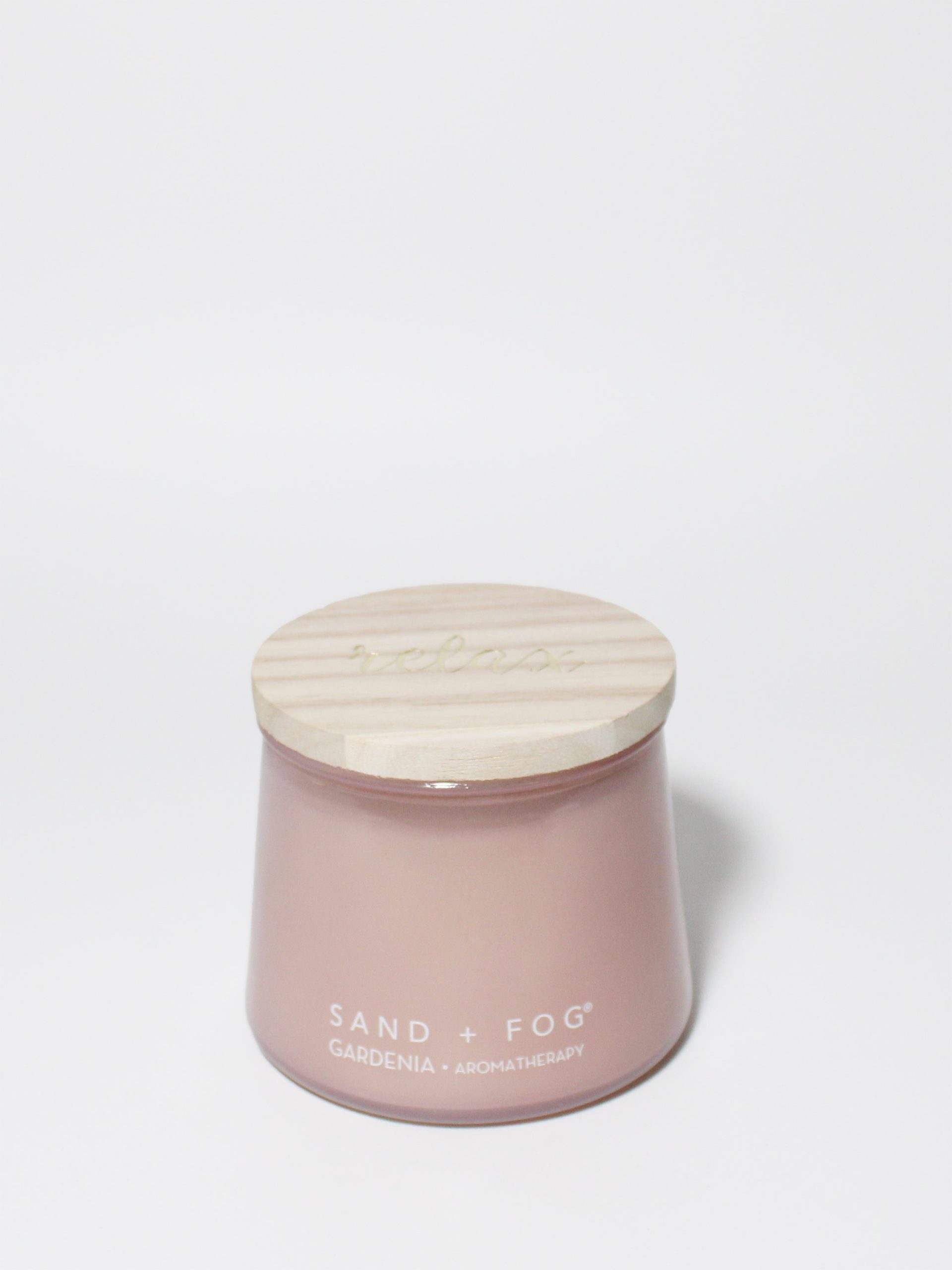 Sand Fog Gardenia 11 oz scented candle