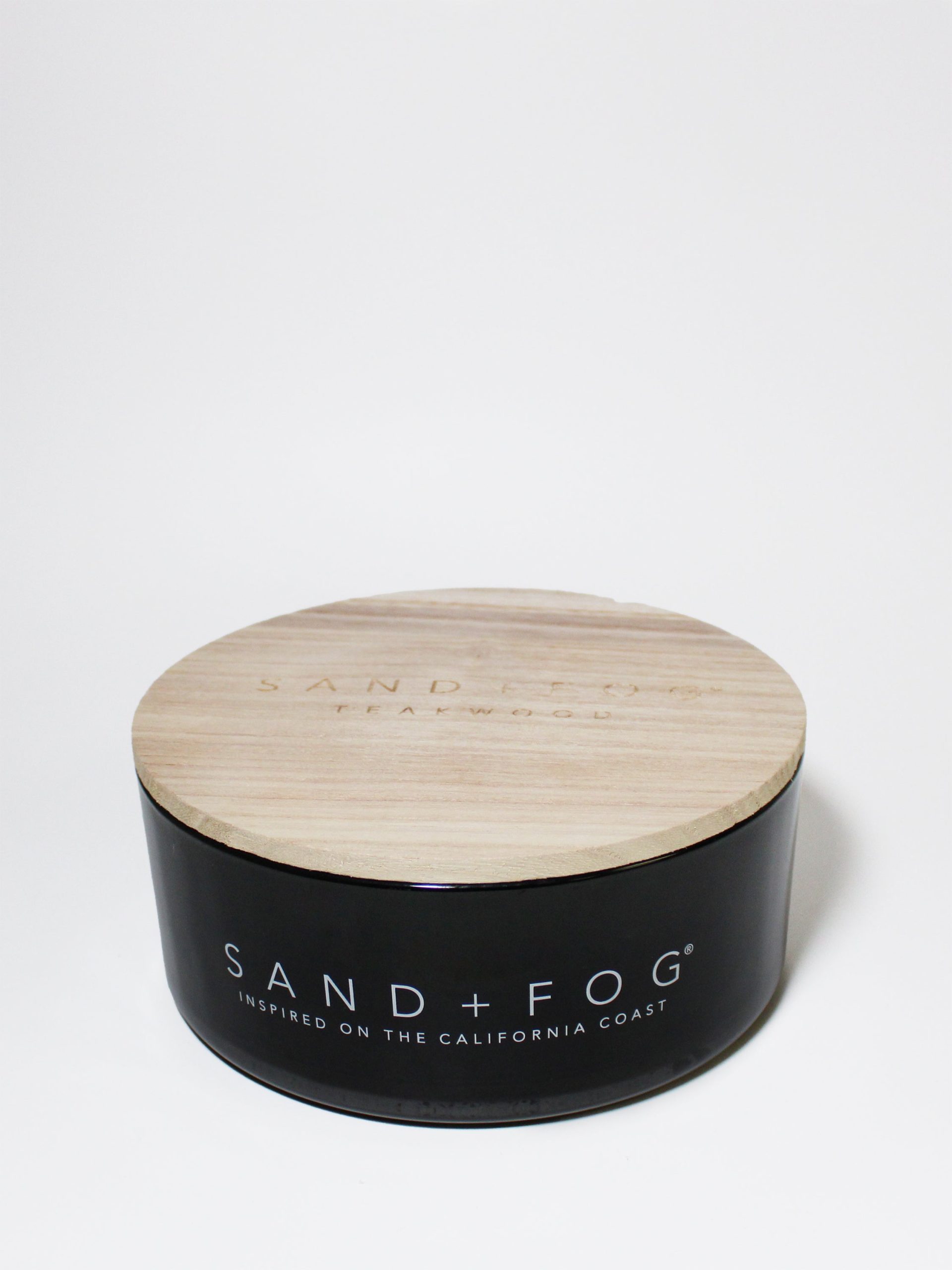 Sand Fog Teakwood 34 oz scented candle
