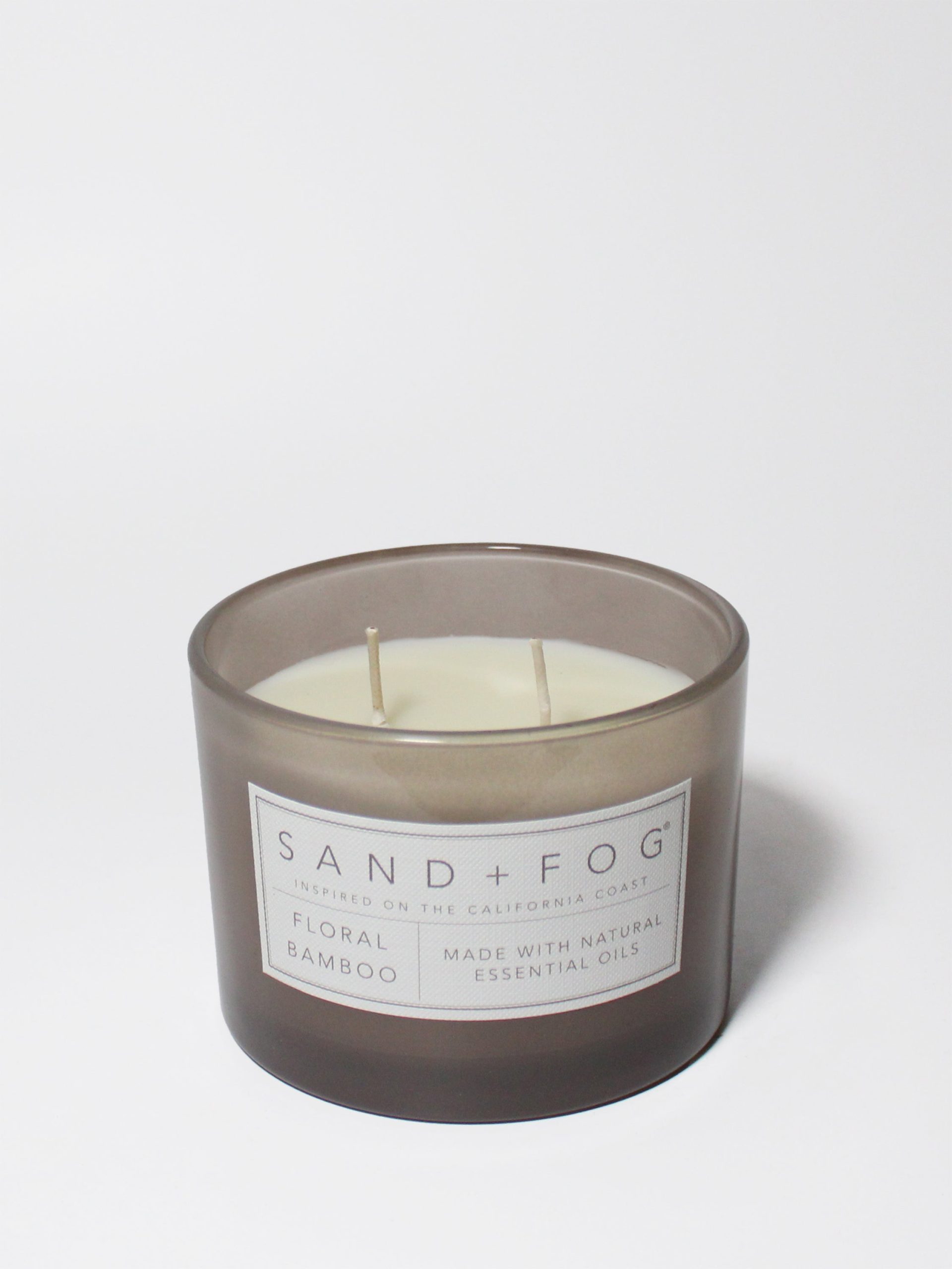 Sand Fog Floral Bamboo 12 oz scented candle - Image 3