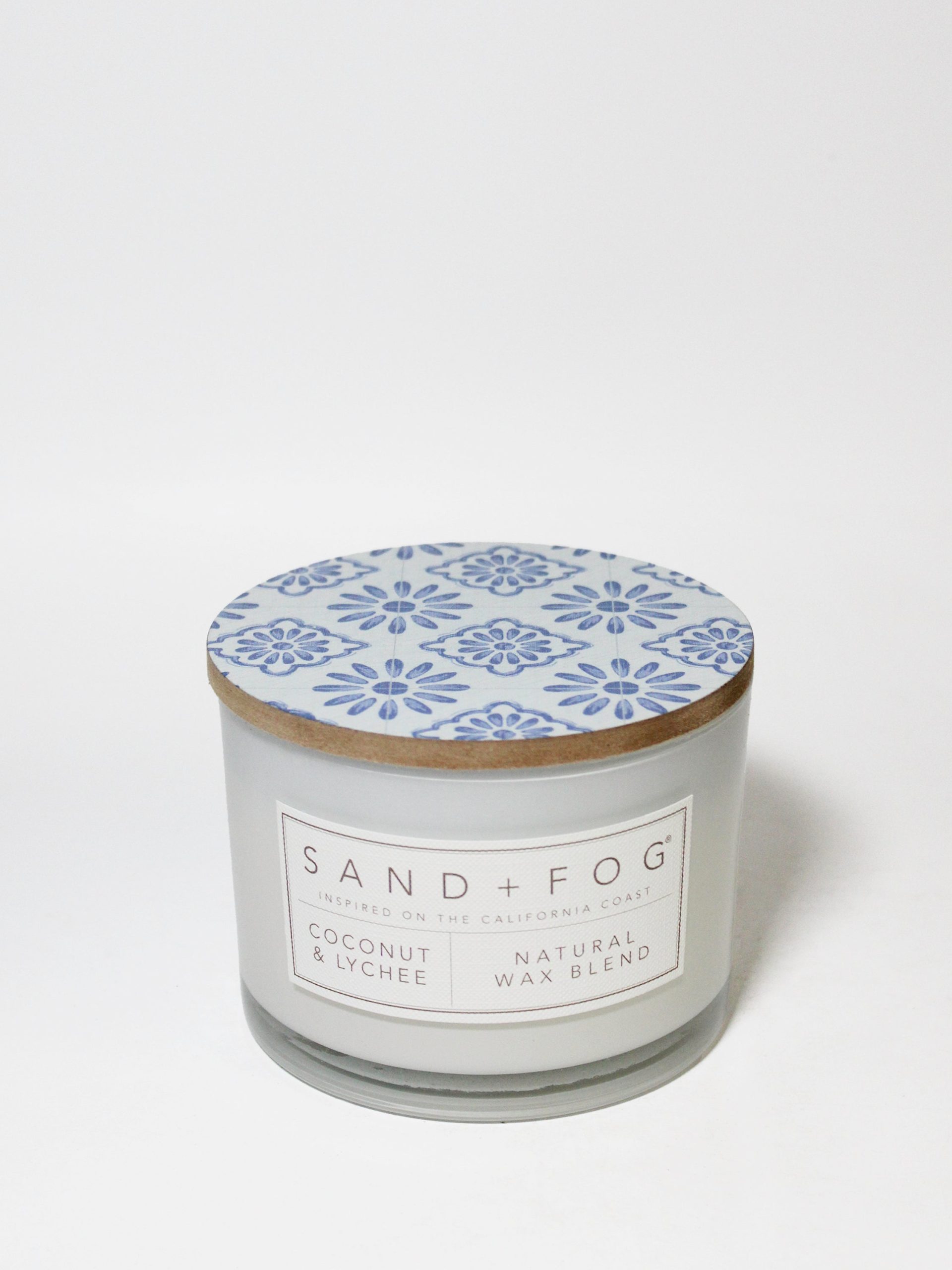 Sand Fog Coconut & Lychee 12 oz scented candle