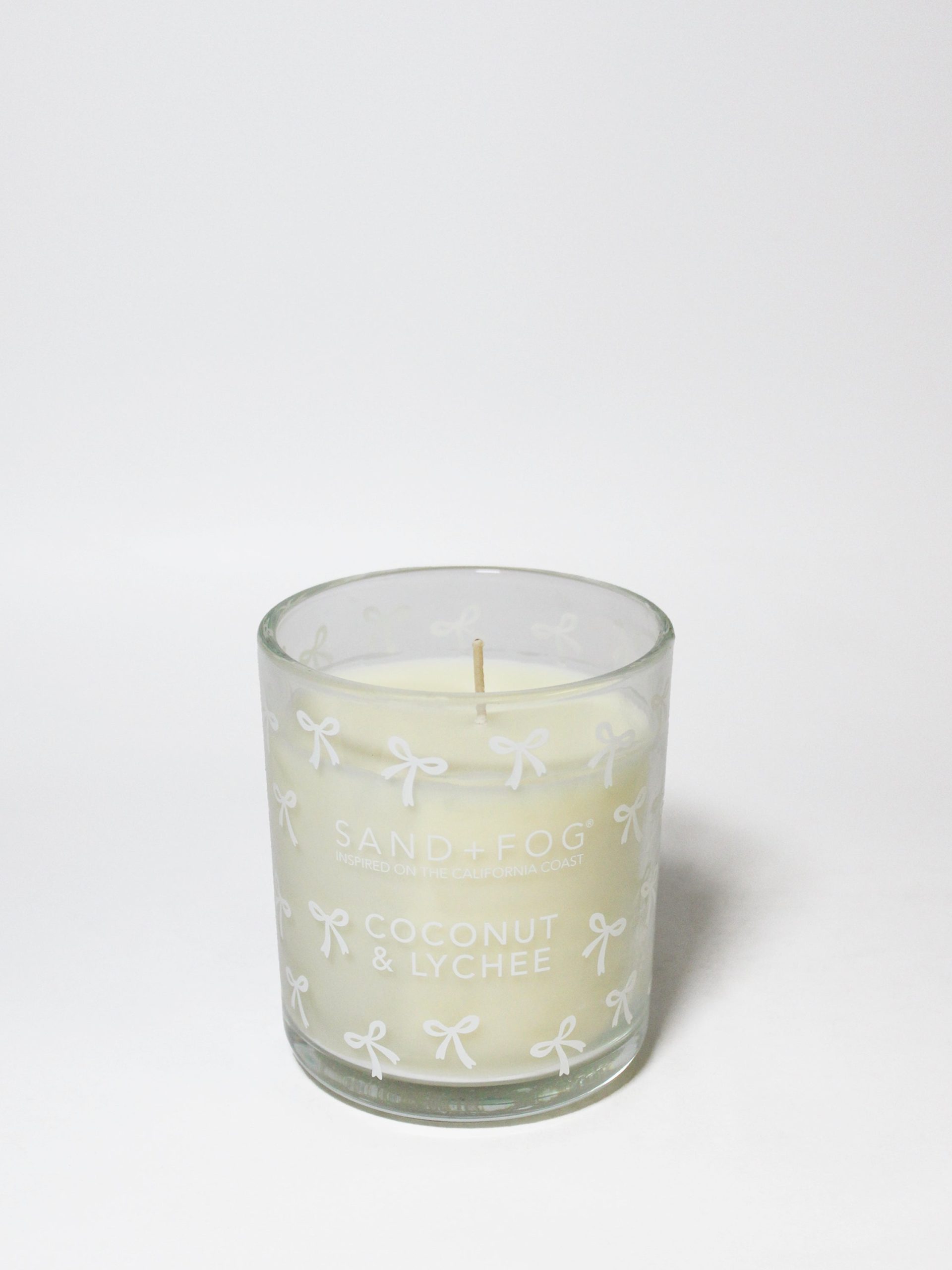 Sand Fog Coconut & Lychee 10 oz scented candle - Image 3
