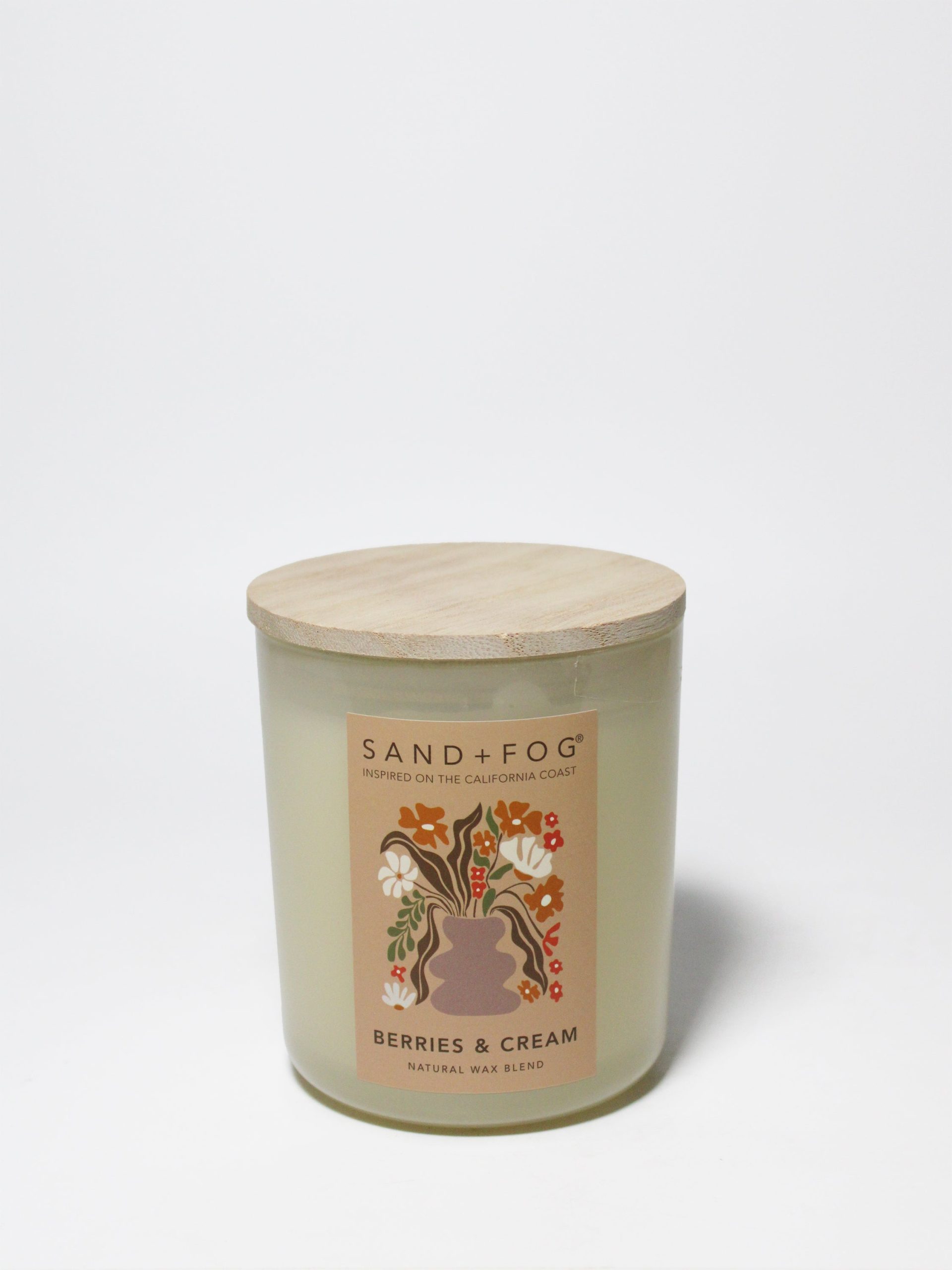 Sand Fog Berries & Cream 10 oz scented candle