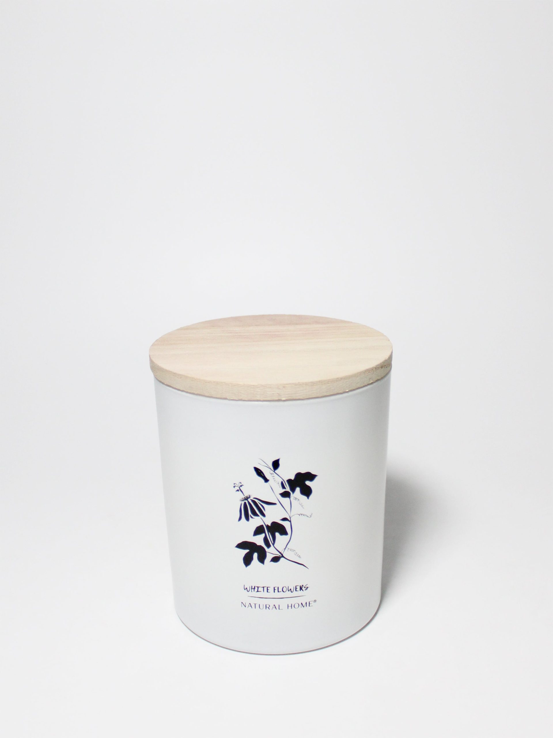 Sand Fog White Flowers Natural Home 11.5 oz scented candle