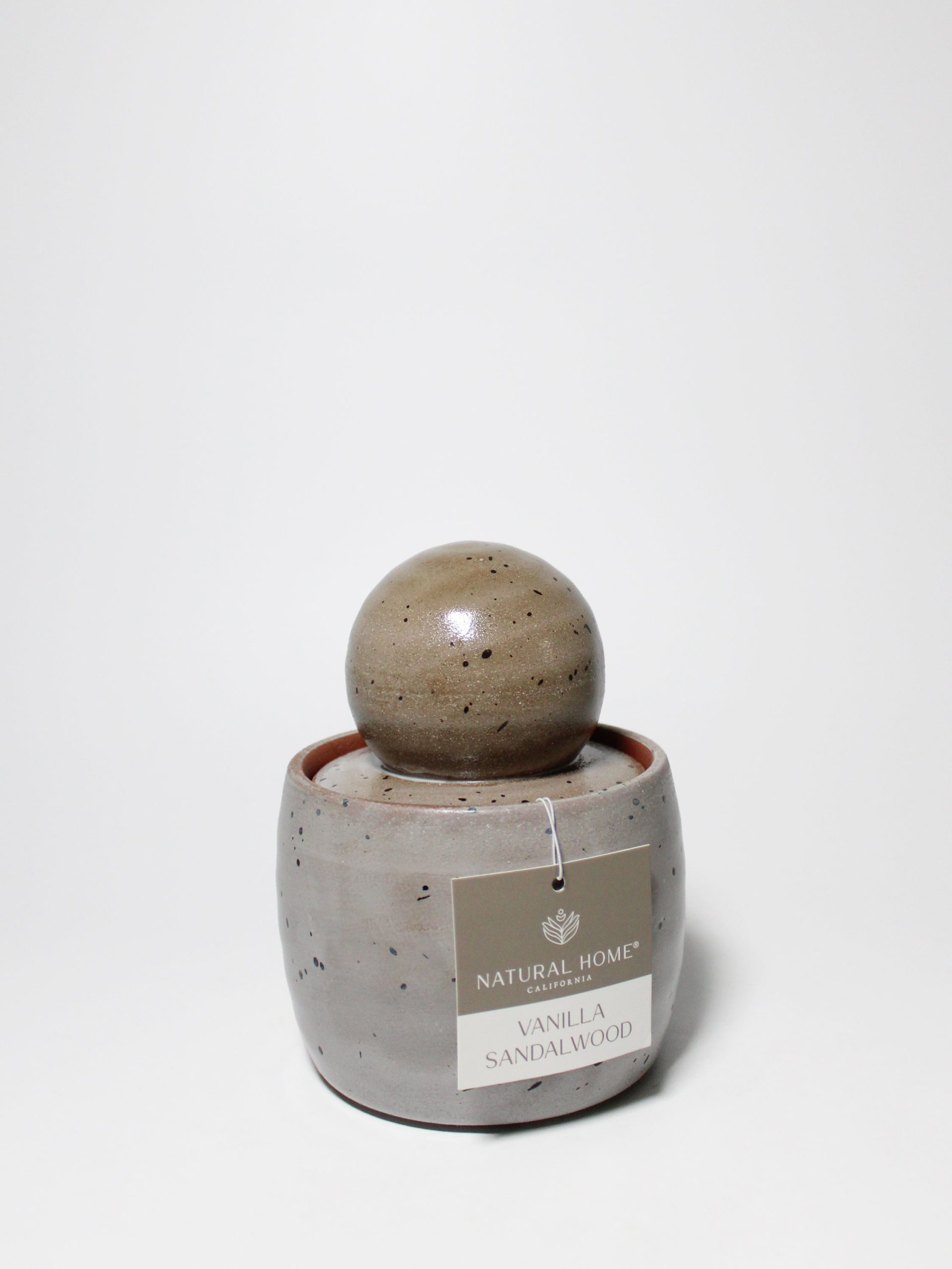 Sand Fog Vanilla Sandalwood Natural Home 13 oz scented candle