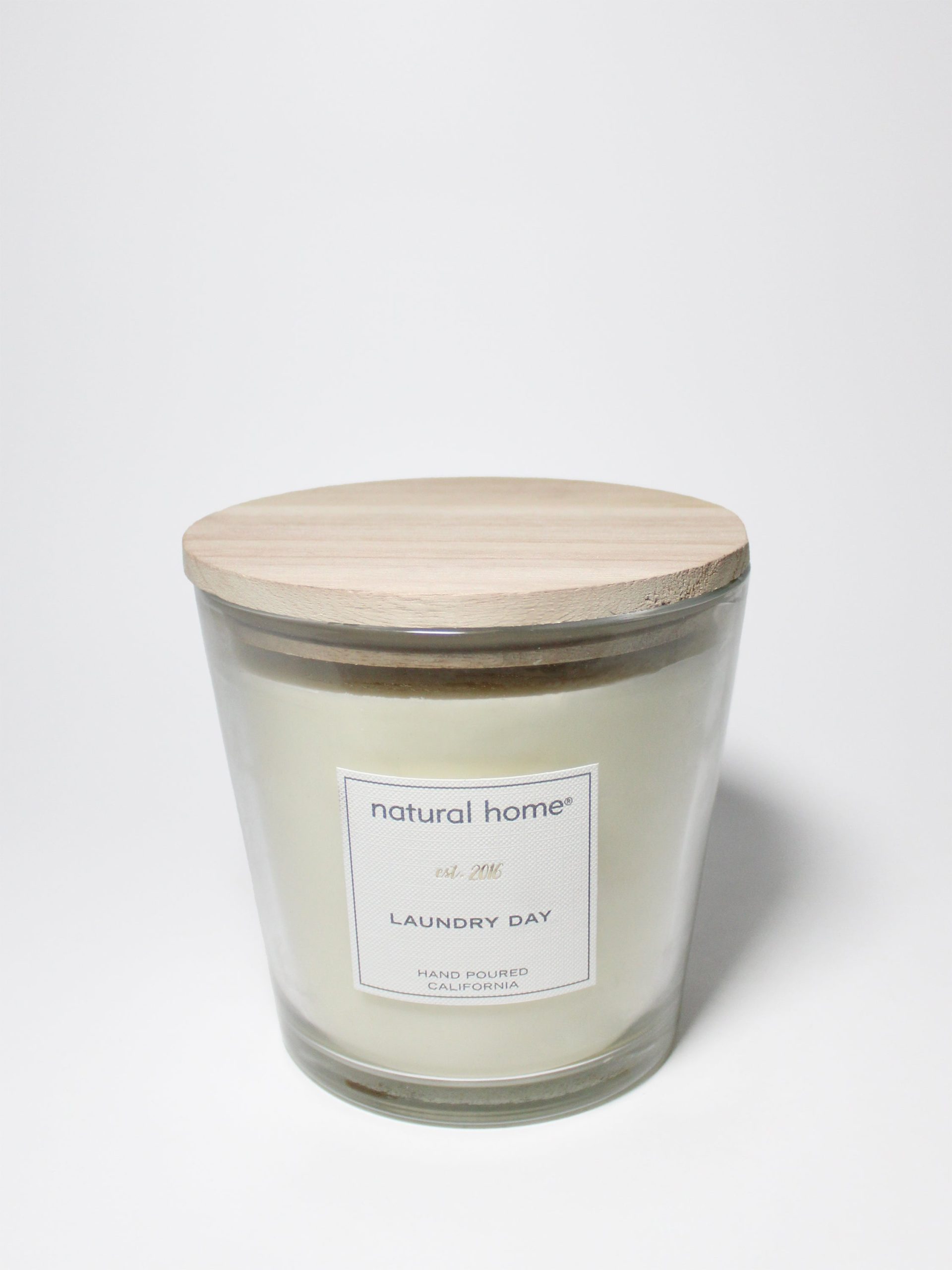 Sand Fog Laundry Day Natural Home 31 oz scented candle