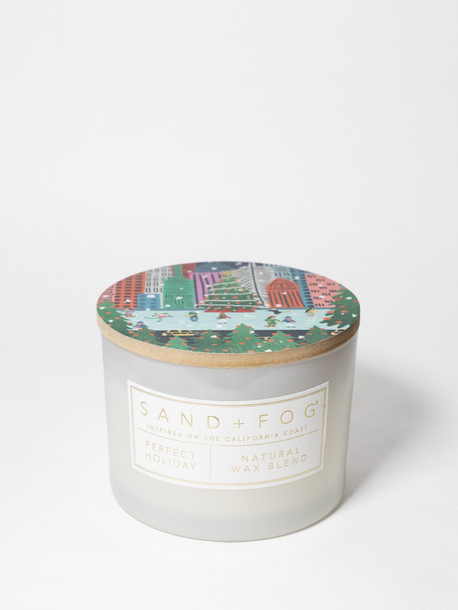 Sand Fog Perfect Holiday 12 oz scented candle