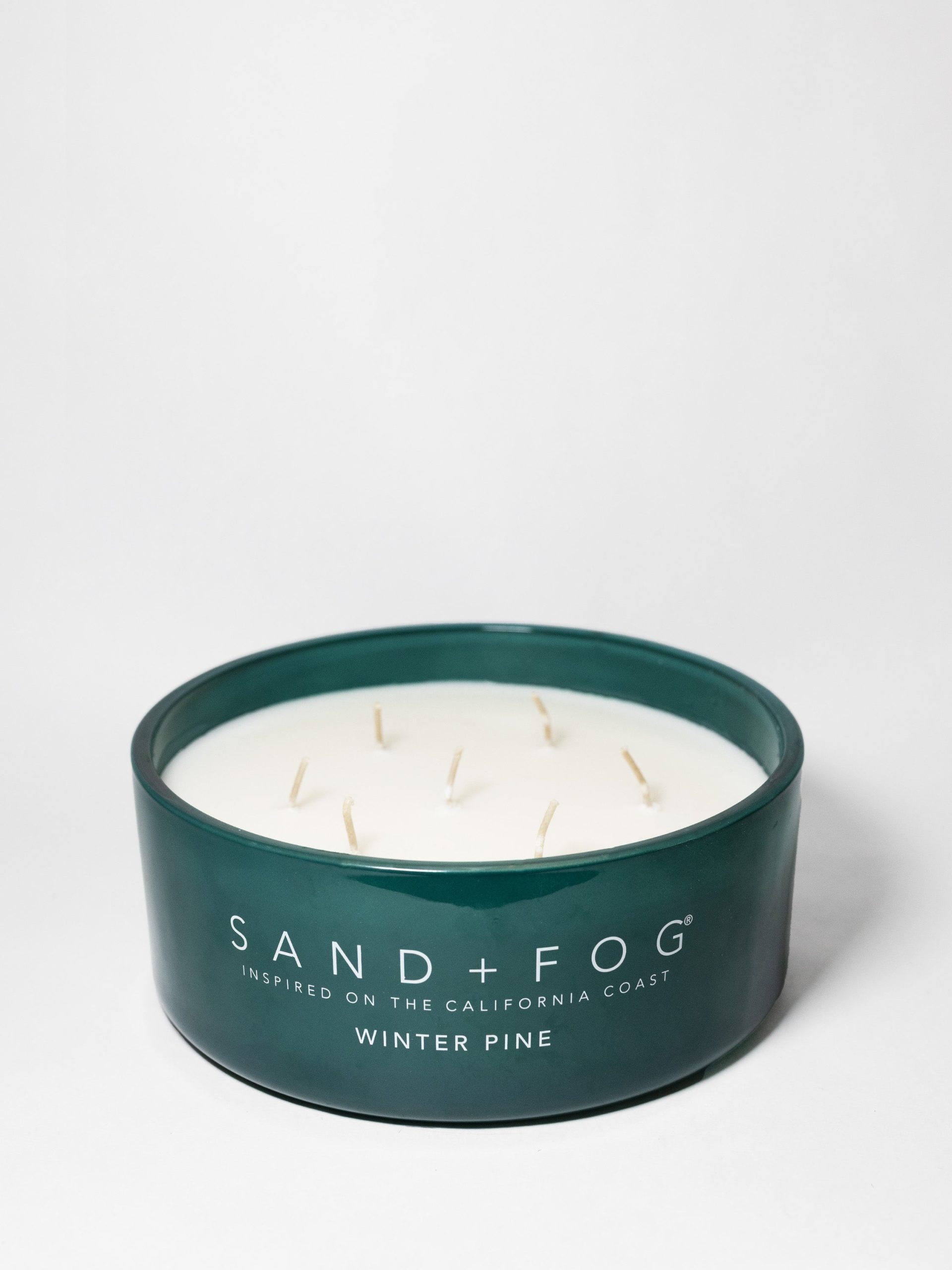 Sand Fog Winter Pine 34 oz scented candle - Image 3