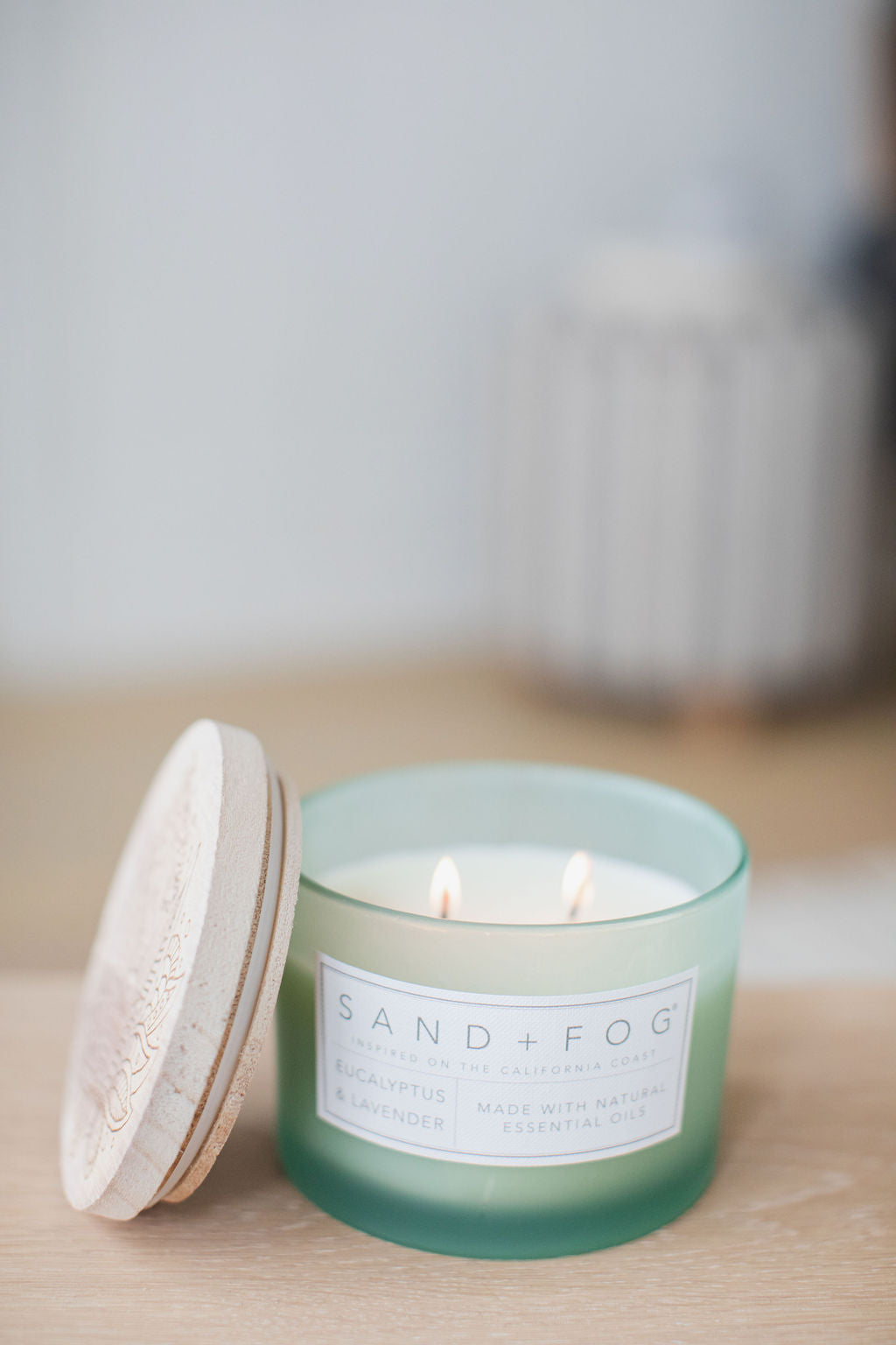 Sand Fog Eucalyptus & Lavender 12 oz scented candle - Image 2