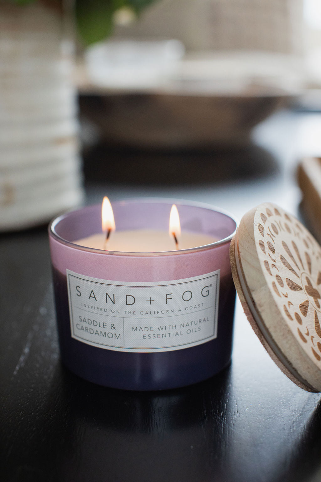 Sand Fog Saddle & Cardamom 12 oz scented candle - Image 5