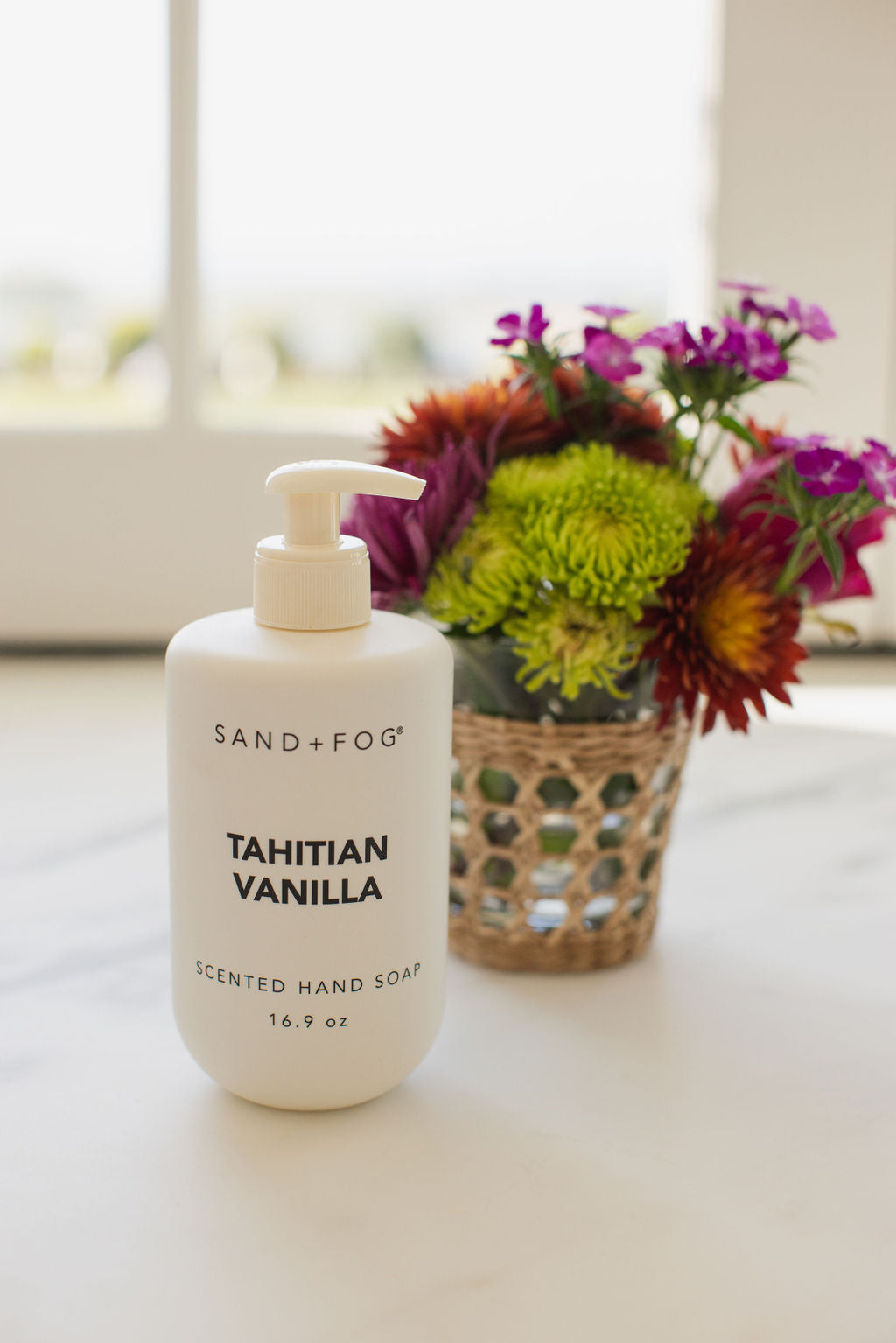 Sand Fog Tahitian Vanilla 16.9 oz Liquid Hand Soap - Image 3