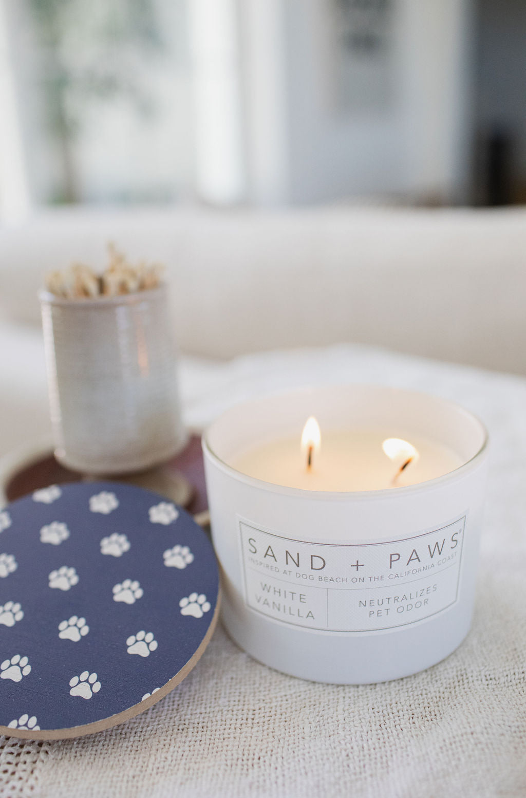Sand Fog Sand + Paws White Vanilla 12 oz scented candle - Image 5