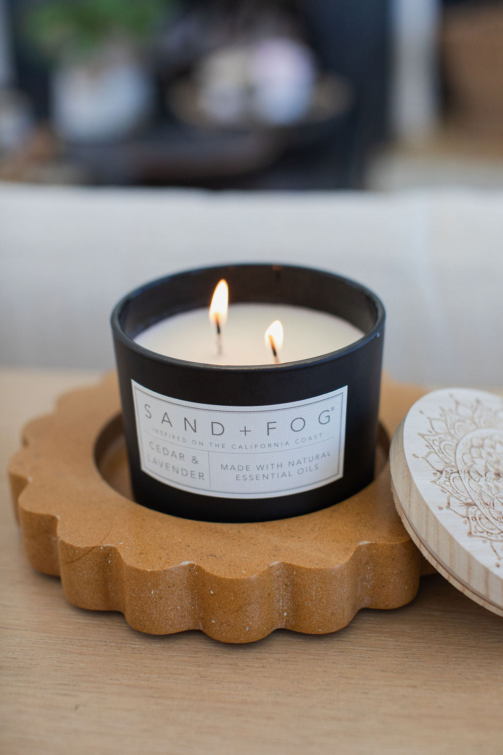 Sand Fog Cedar & Lavender 12 oz scented candle - Image 2