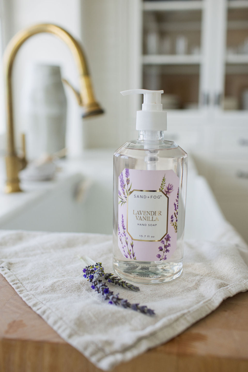 Sand Fog Lavender Vanilla 15.7 oz Liquid Hand Soap - Image 2