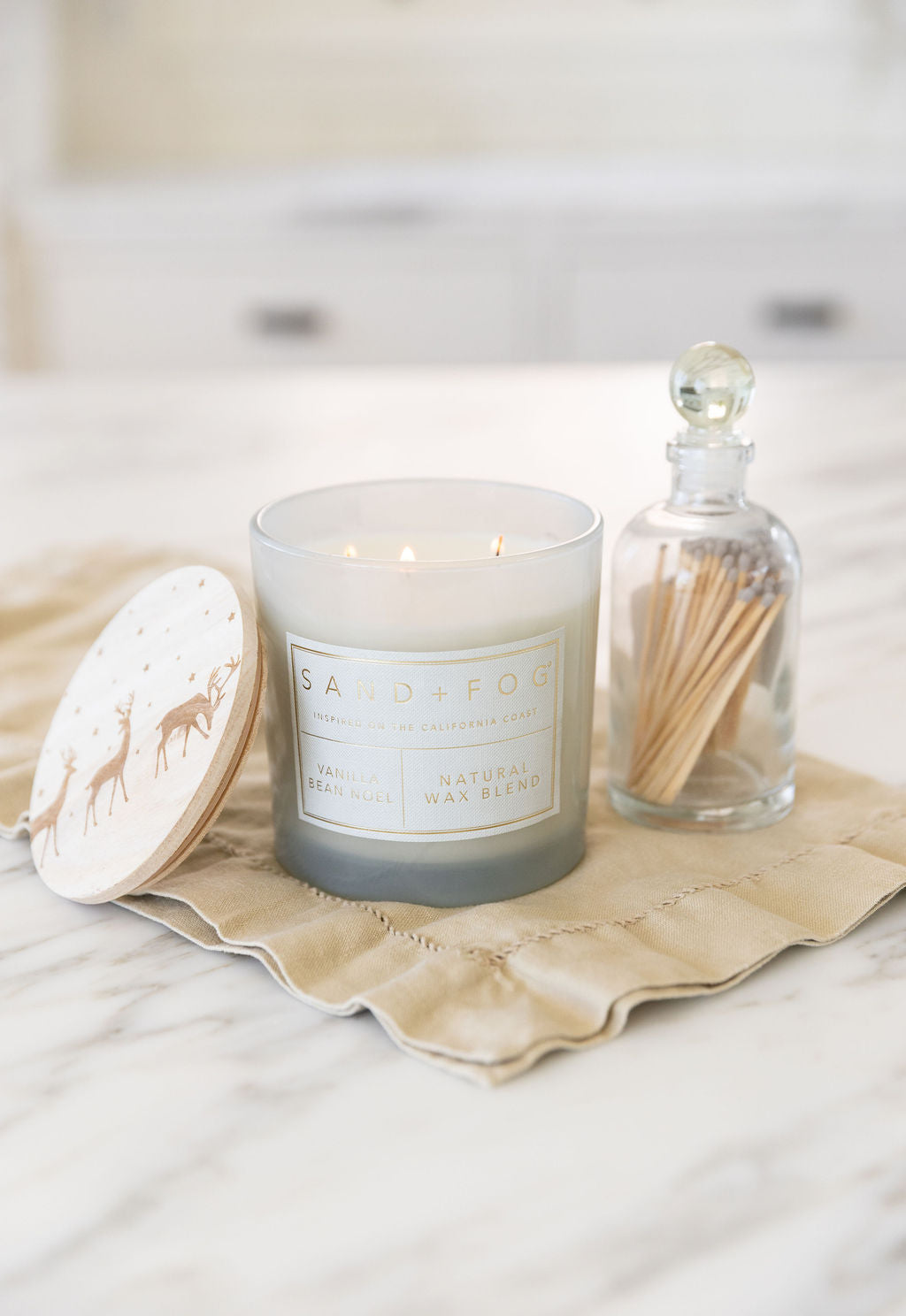 Sand Fog Vanilla Bean Noel 21 oz scented candle - Image 5