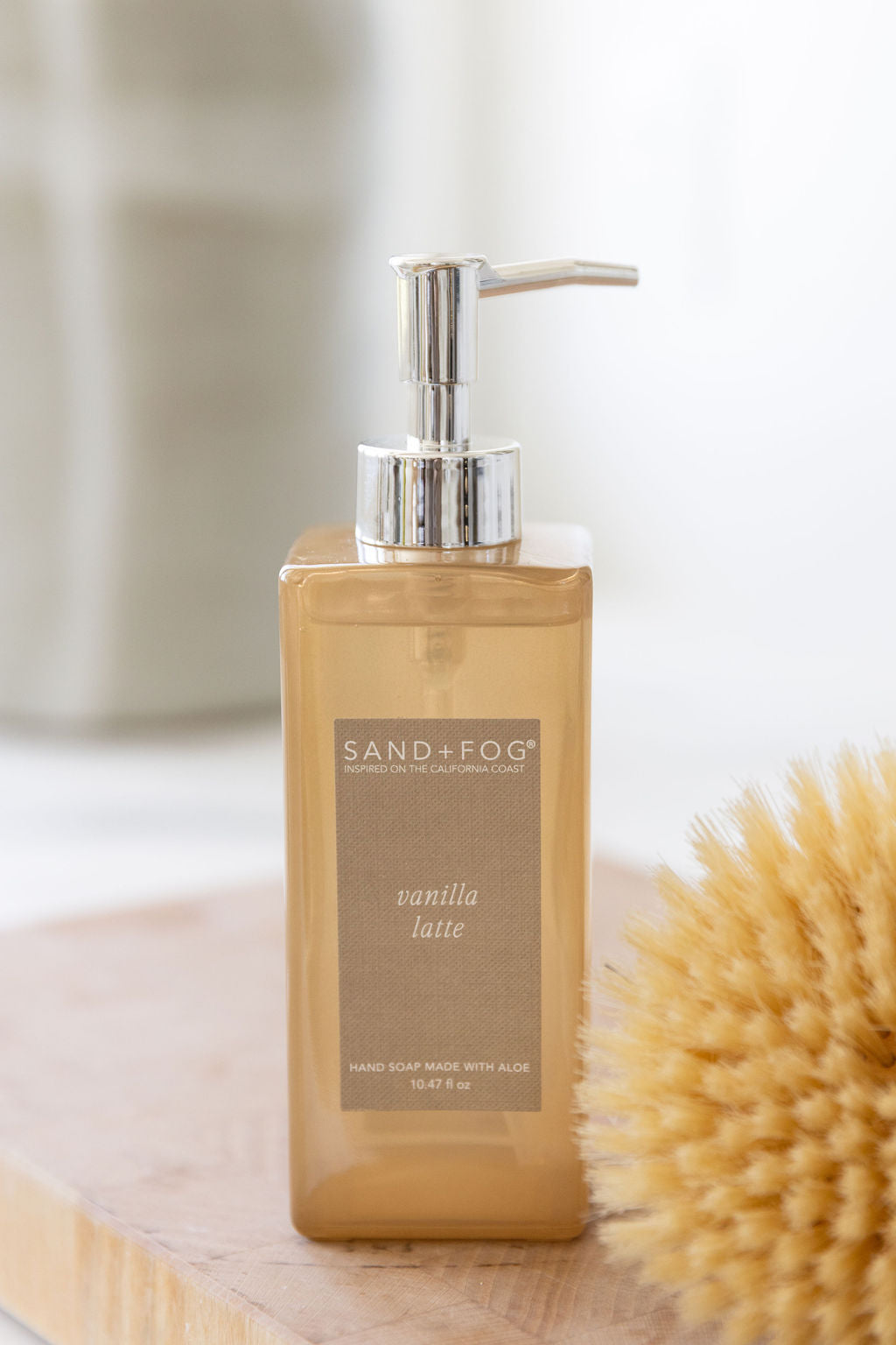 Sand Fog Vanilla Latte 10.47 oz Liquid Hand Soap - Image 3