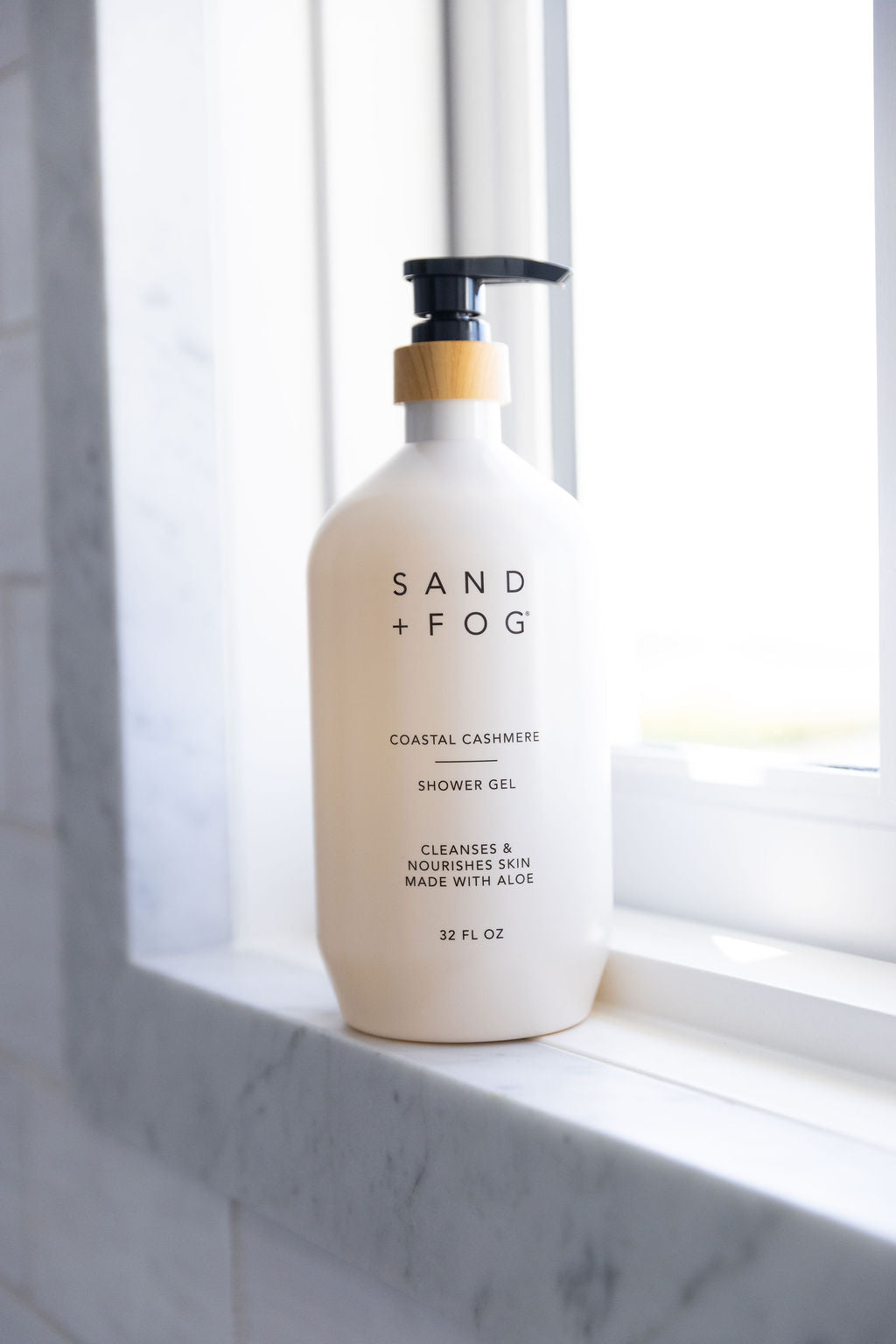 Sand Fog Coastal Cashmere 32 oz Body Wash - Image 2
