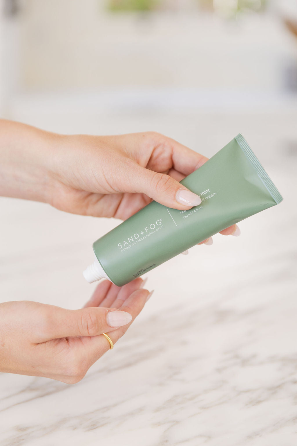 Sand Fog Relaxing Hand Cream Set - Image 3