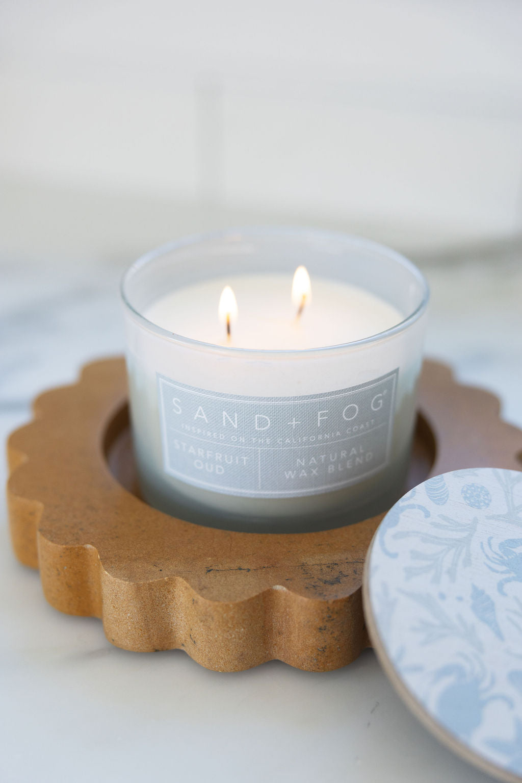 Sand Fog Starfruit Oud 12 oz scented candle - Image 5