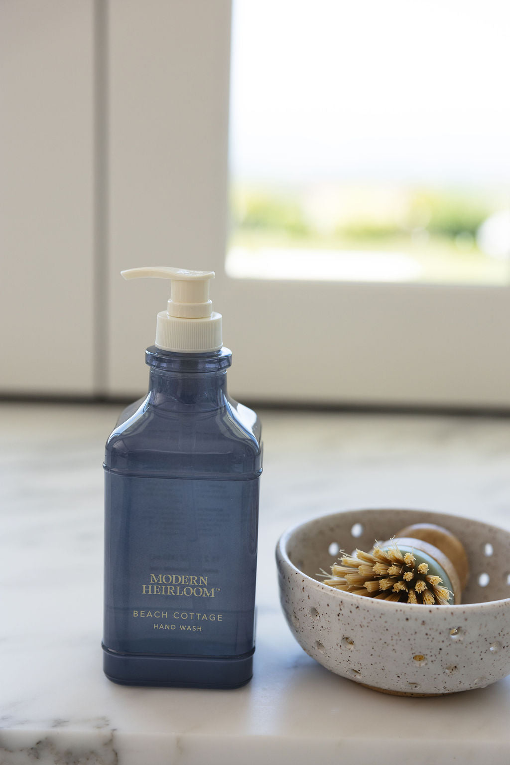 Sand Fog Beach Cottage Modern Heirloom 15.2 oz Liquid Hand Soap - Image 2