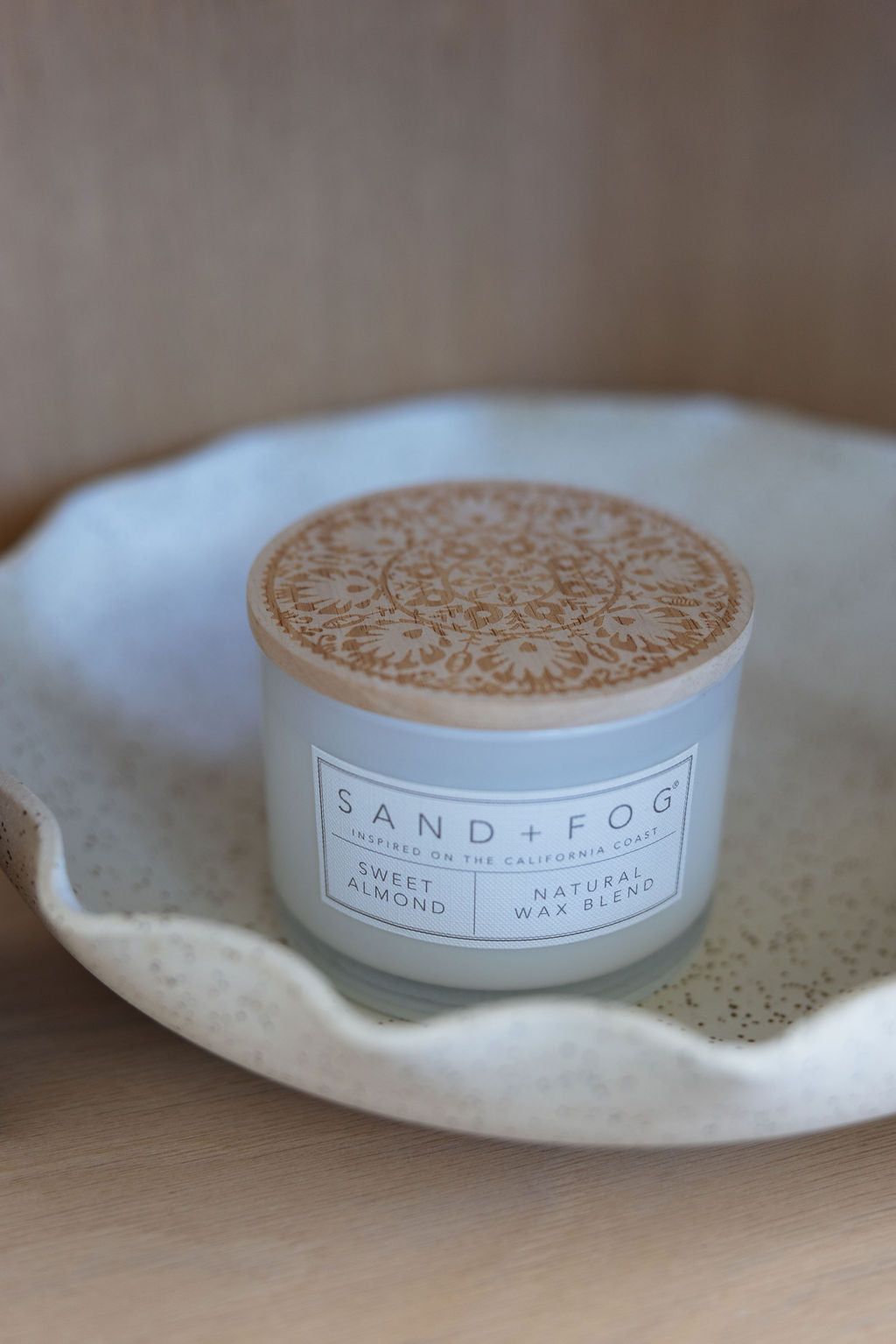 Sand Fog Sweet Almond 12 oz scented candle - Image 2
