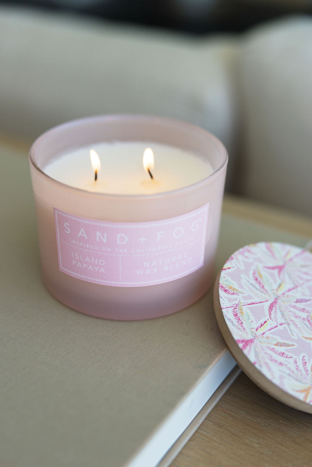 Sand Fog Island Papaya 12 oz scented candle - Image 2