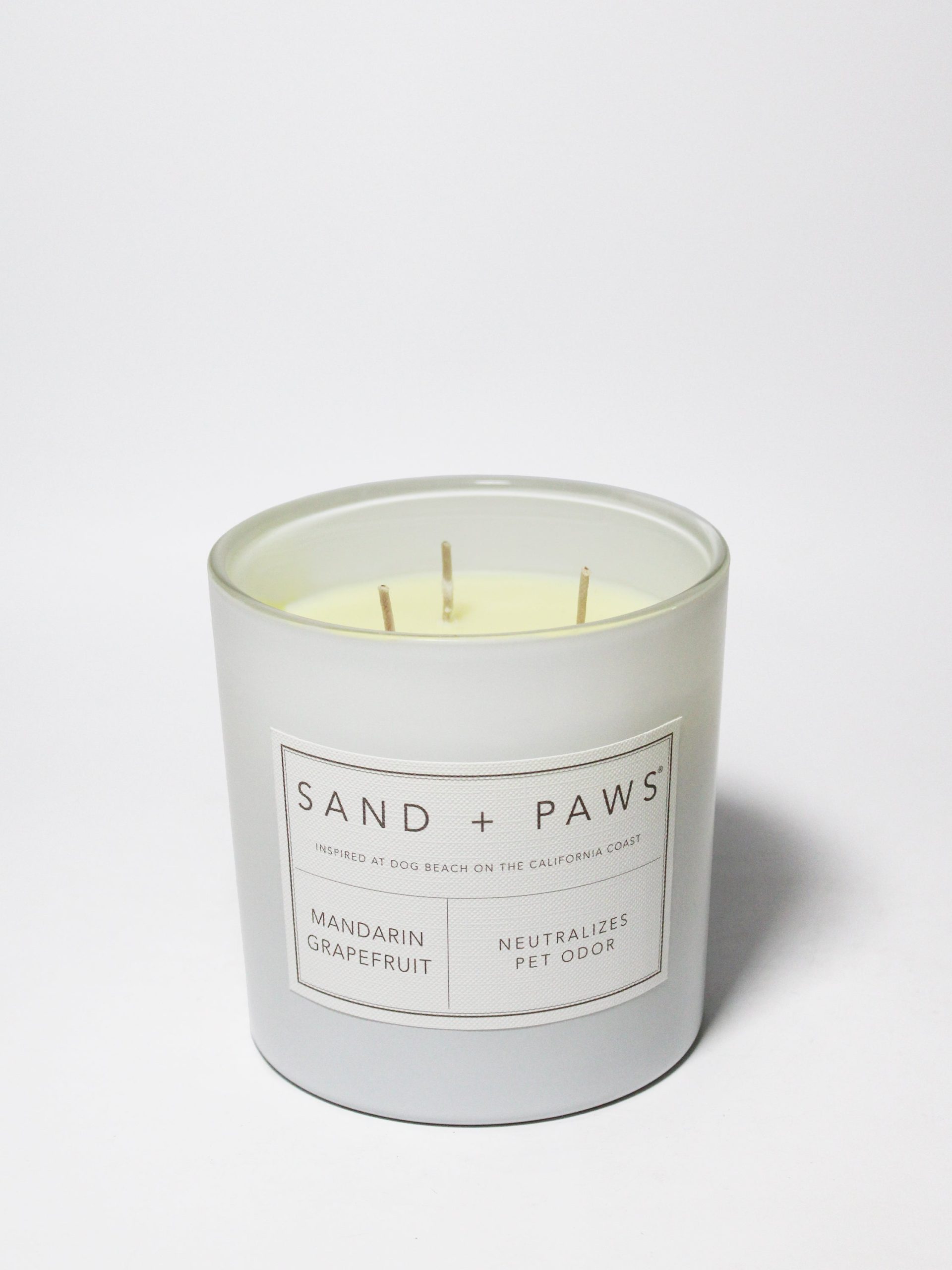 Sand Fog Sand + Paws Mandarin Grapefruit 21 oz scented candle - Image 3