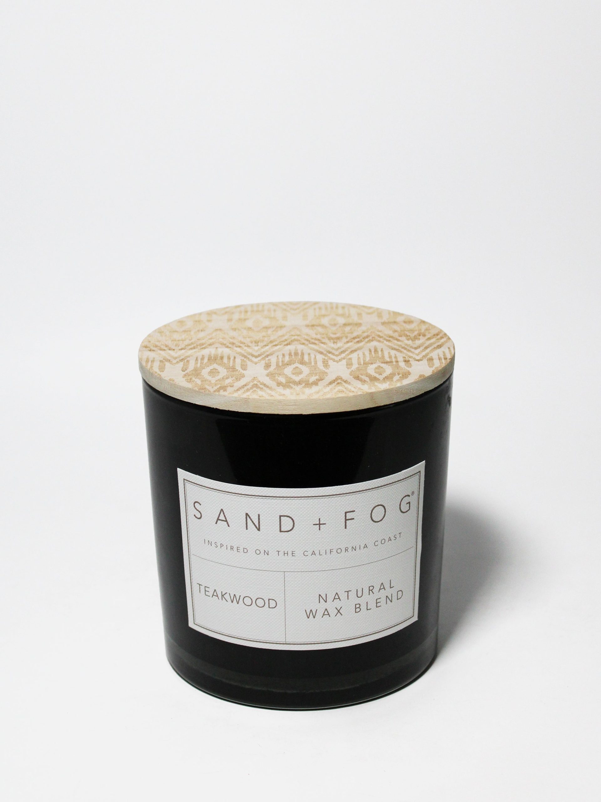 Sand Fog Teakwood 21 oz scented candle