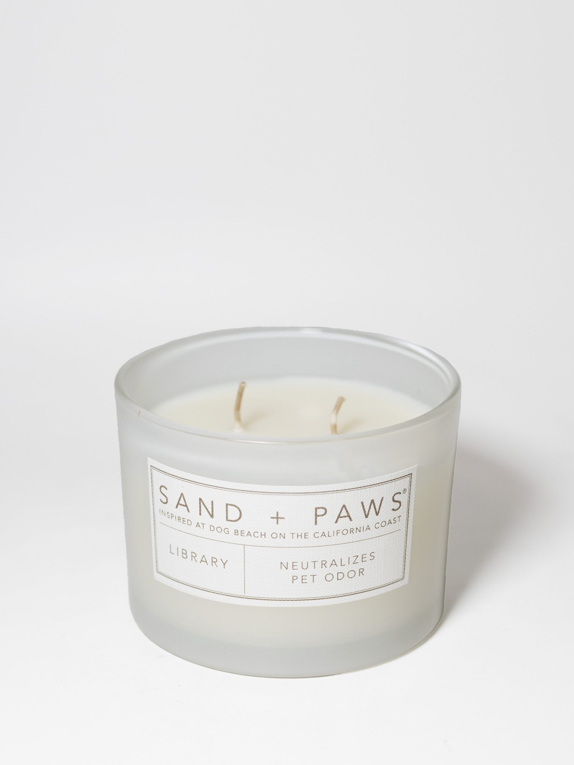 Sand Fog Sand + Paws Library 12 oz scented candle - Image 3