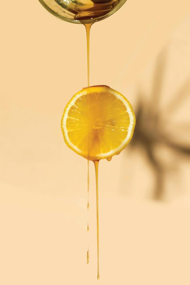 Sand Fog Sweet Lemon 12 oz scented candle - Image 2