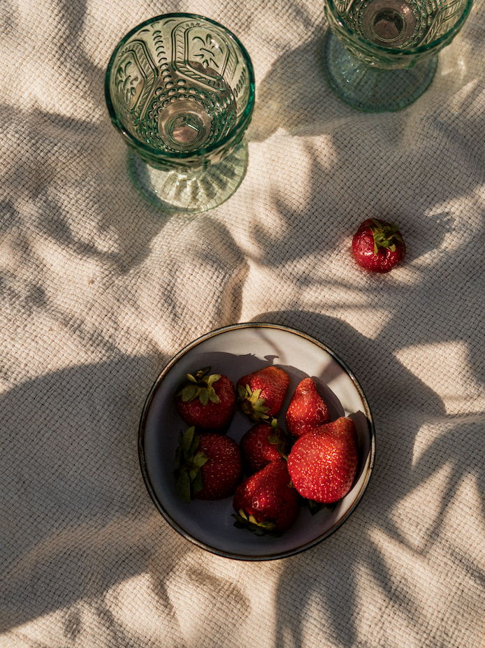 Sand Fog Strawberry Mimosa 21 oz scented candle - Image 2