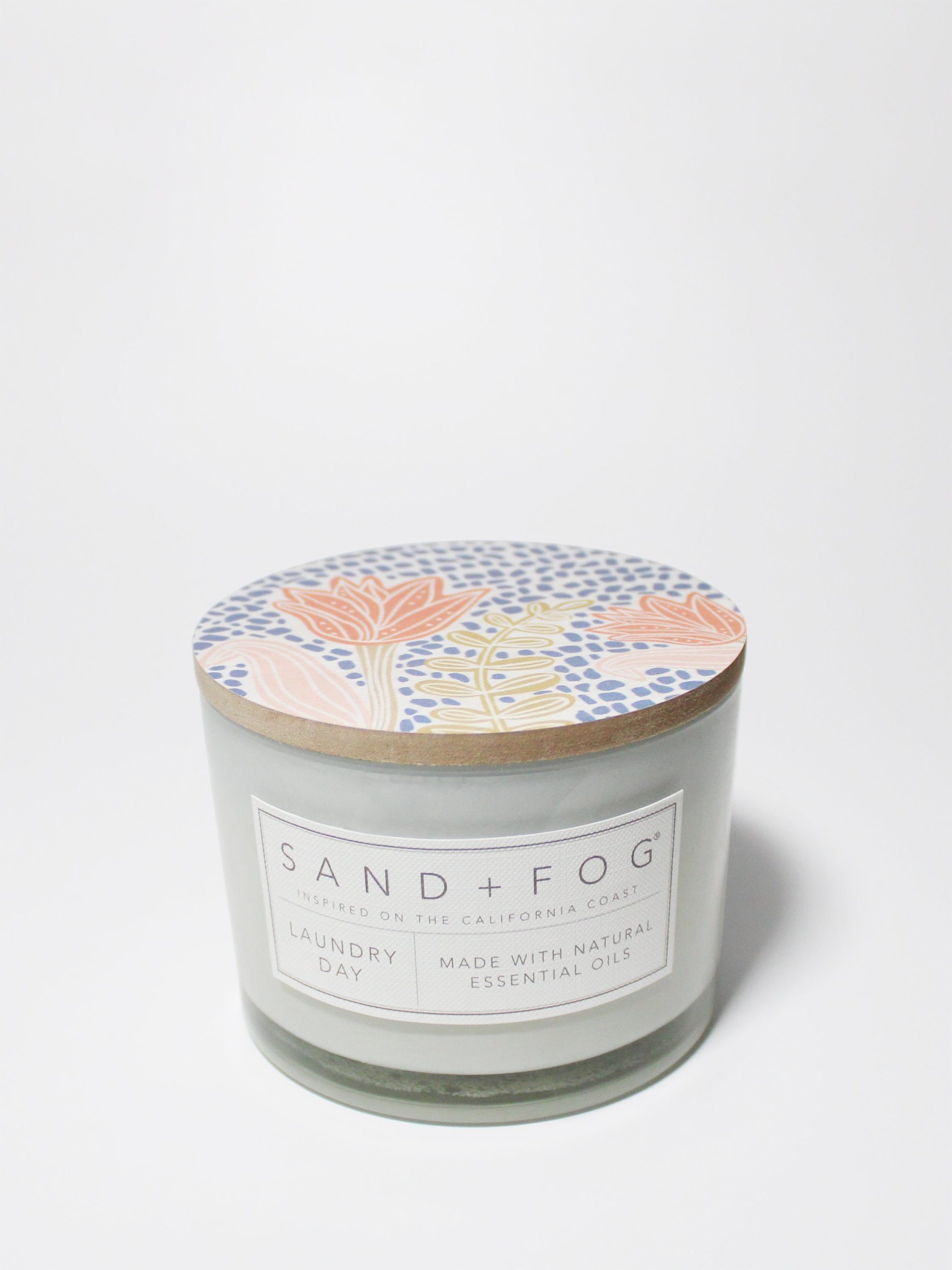 Sand Fog Laundry Day 12 oz scented candle