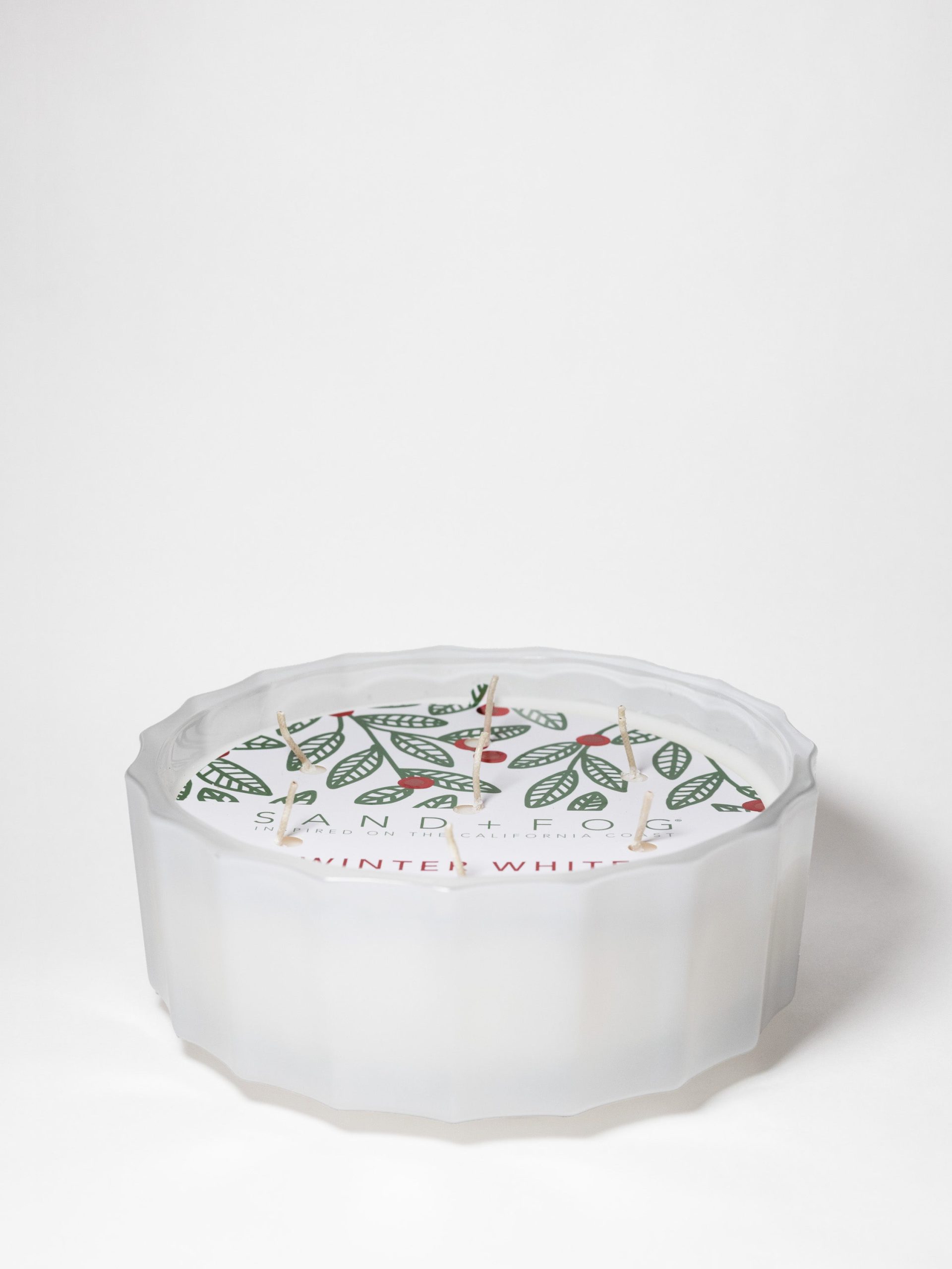 Sand Fog Winter White 33 oz scented candle