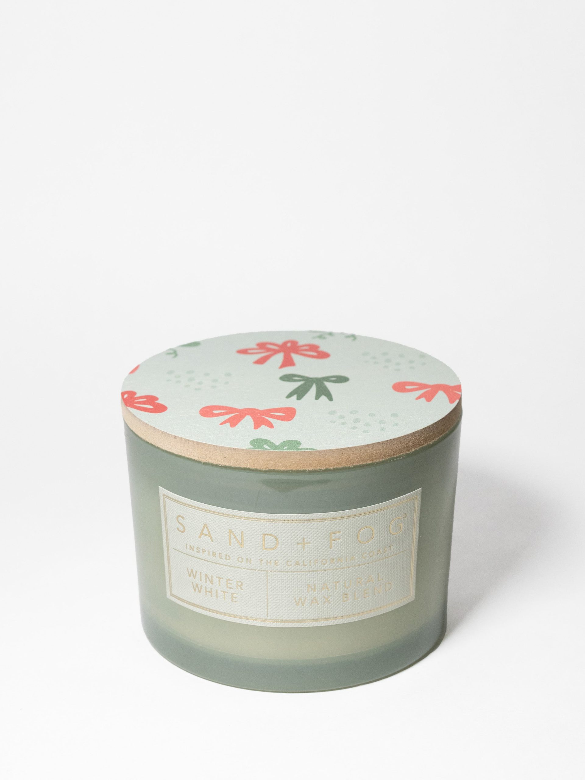 Sand Fog Winter White 12 oz scented candle