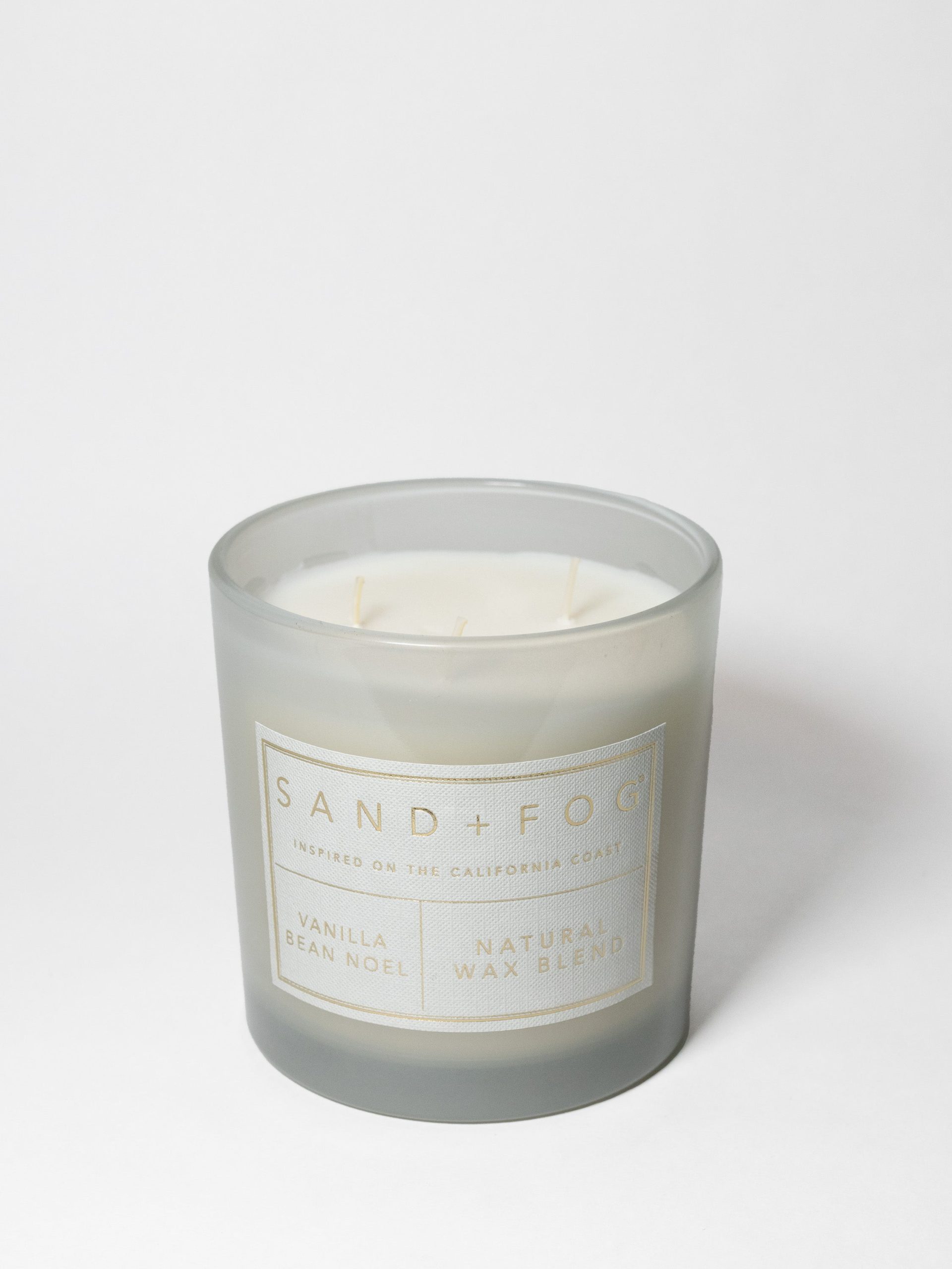 Sand Fog Vanilla Bean Noel 21 oz scented candle - Image 3